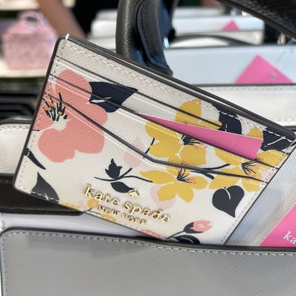 Kate Spade Staci Lily Blooms Small Card Hoder - Picture 16 of 16